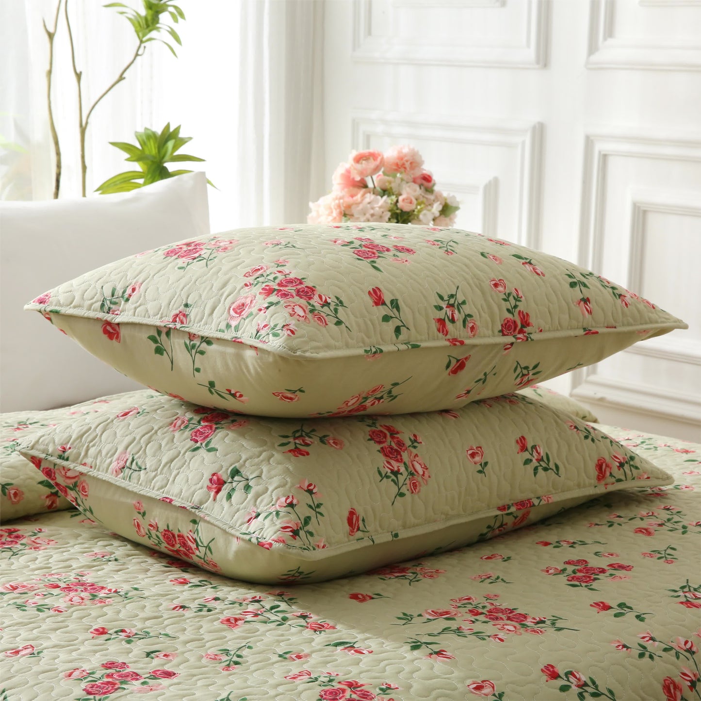 Elegant Rose Quilted Cotton Bedding