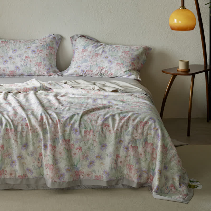 Luxurious Blooming Flower Summer Cool Quilt