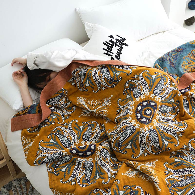 Flower Cotton Gauze Quilt Reversible Blanket - image 2