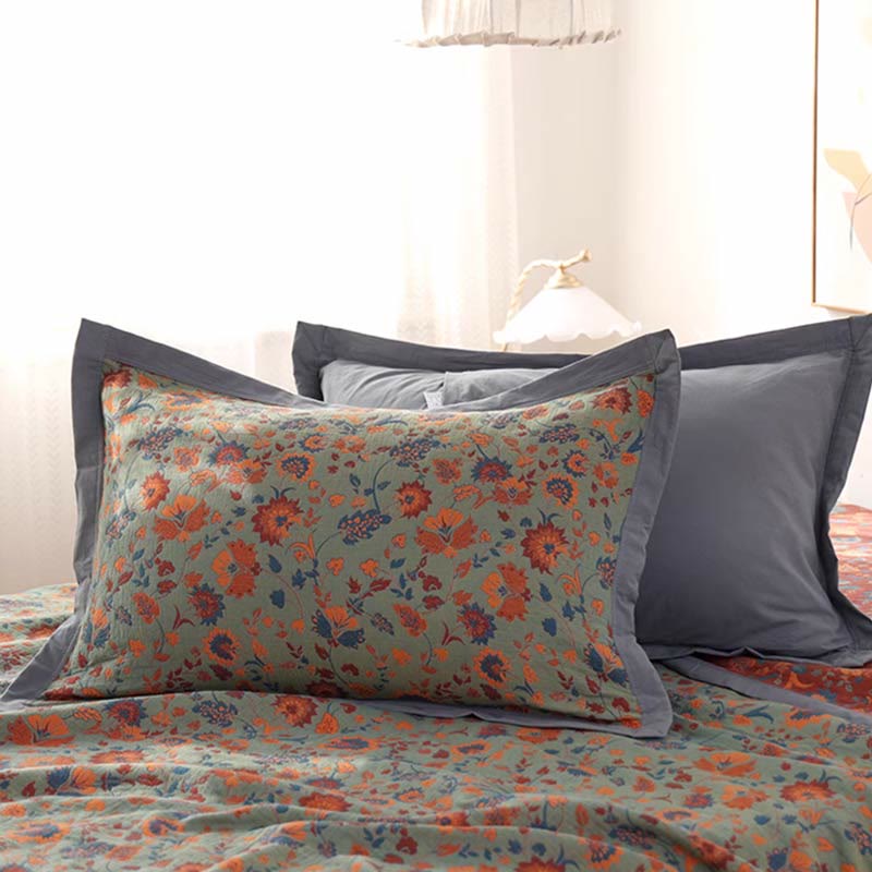 Retro Flower Pure Cotton Reversible Quilt - 2PCS Pillowcases - Green & Red - 19" × 31" - image 4