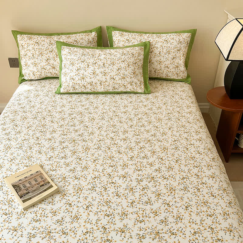 Pure Cotton Elegant Floral Breathable Coverlet