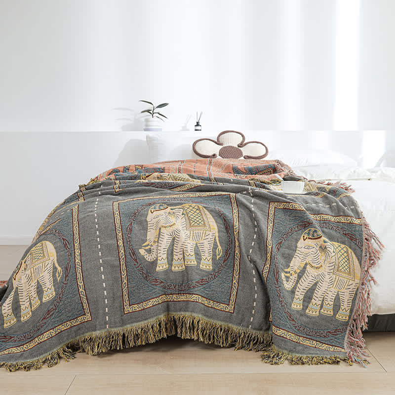 Bohemian Elephant Cotton Gauze Tassel Quilt