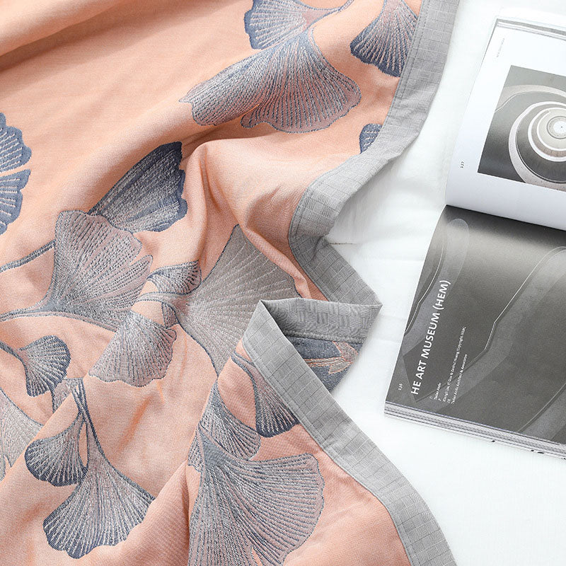 Ginkgo Leaf Cotton Gauze Reversible Quilt - image 13