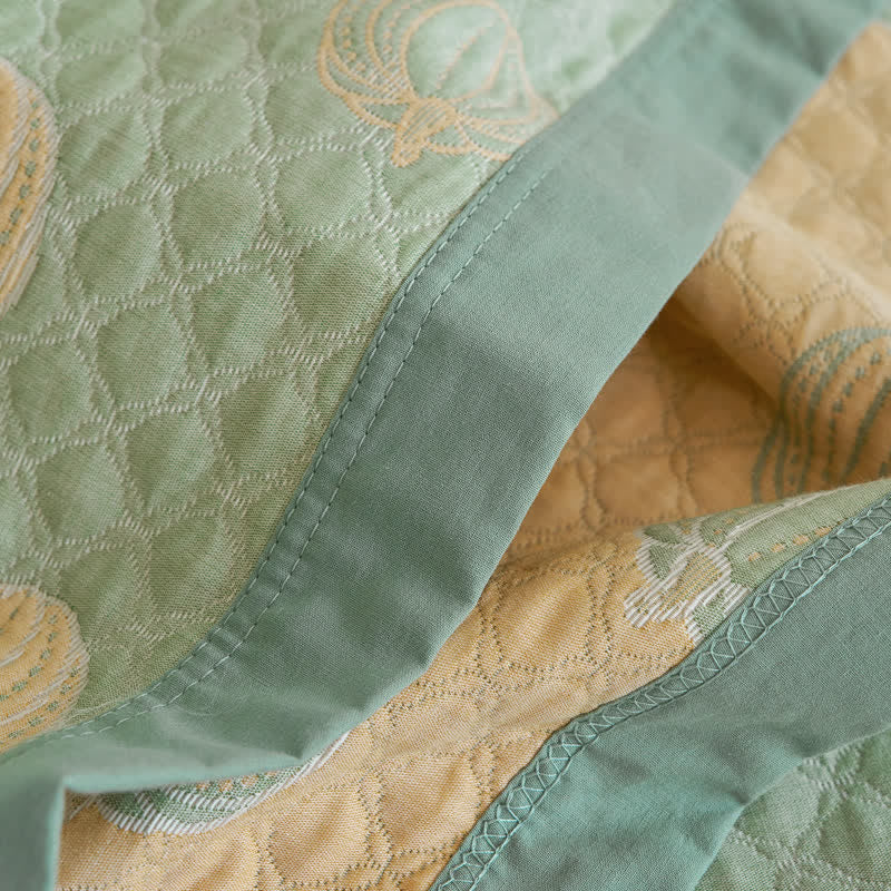 Elegant Pumpkin Cotton Gauze Summer Quilt