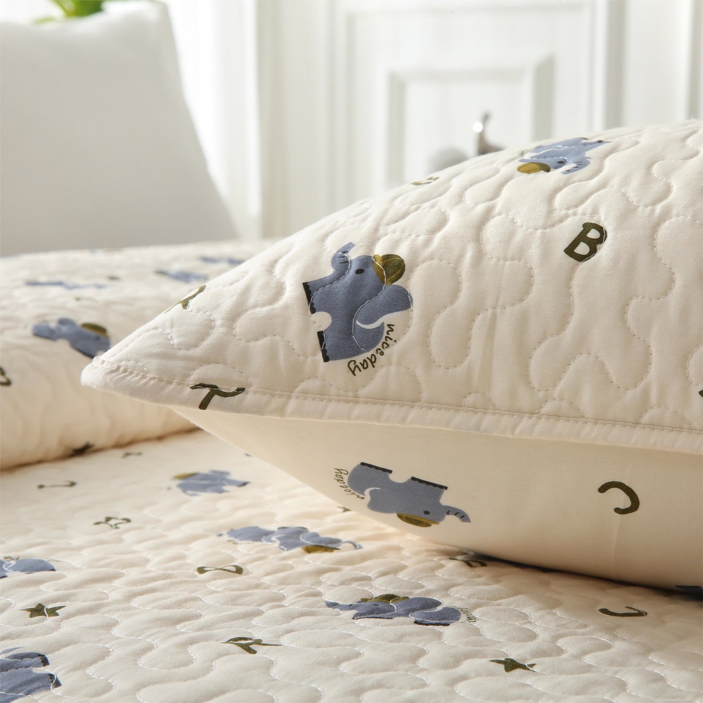 Cute Elephant Quilted Pure Cotton Bedding