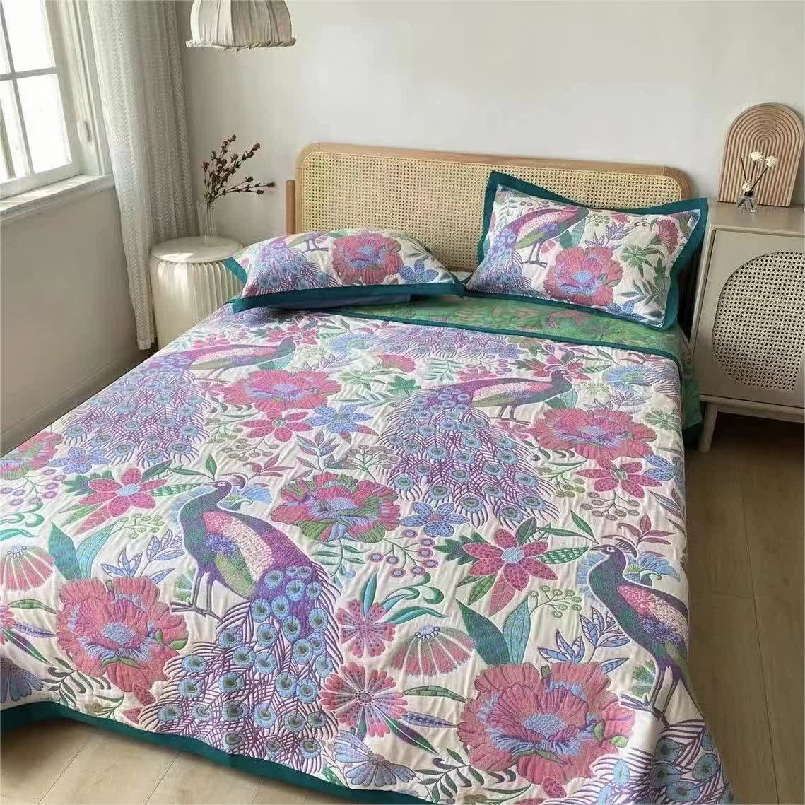 Rural Style Floral & Peacock Cotton Quilt