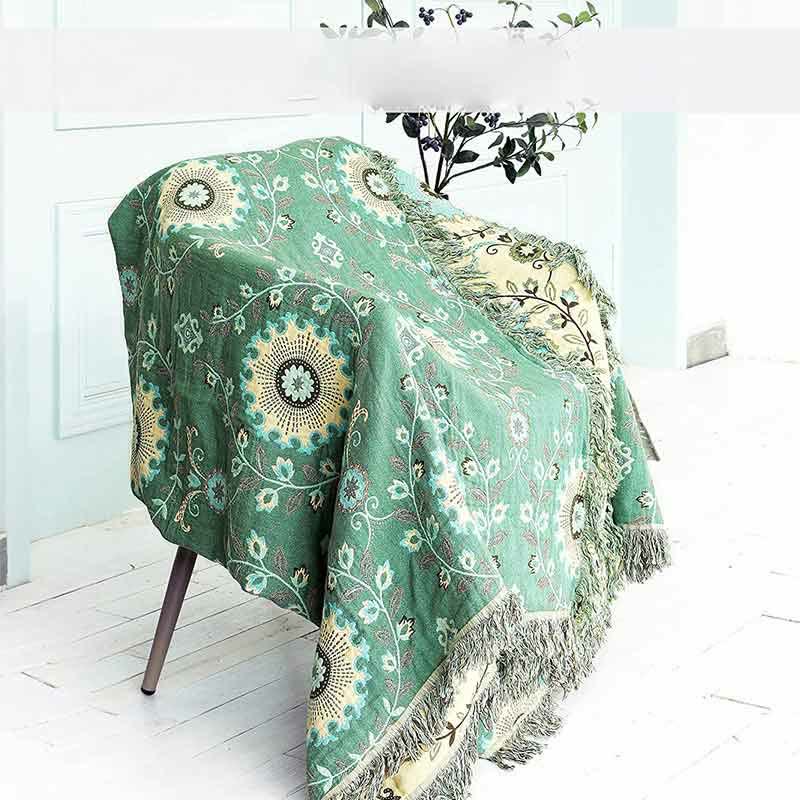 Ownkoti Retro Cotton Gauze Reversible Tassel Quilt