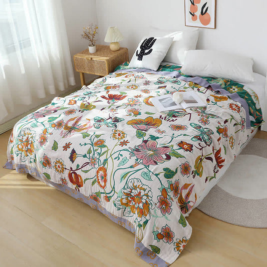 Ownkoti Blooming Flower White Background Cotton Quilt