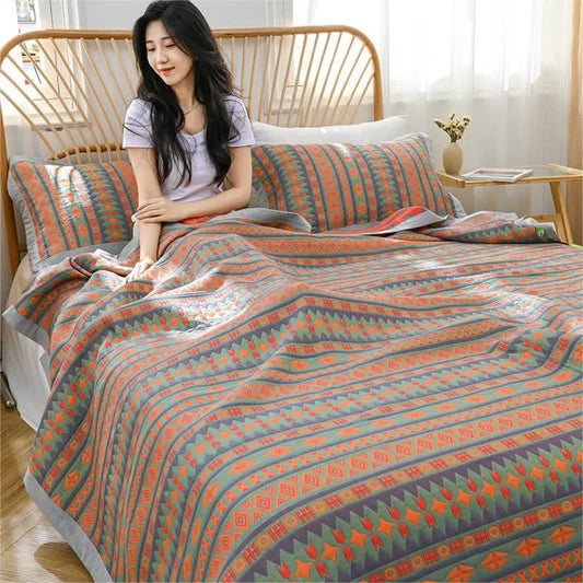 Jacquard Retro Geometric Pattern Summer Quilt