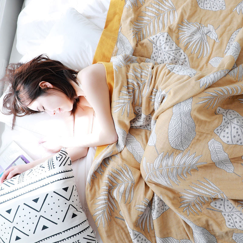 Pattern Gauze Reversible Quilt Breathable Throw - image 1