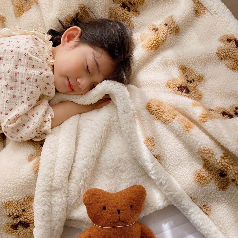 Ownkoti Cute Bear Reversible Throw Blanket