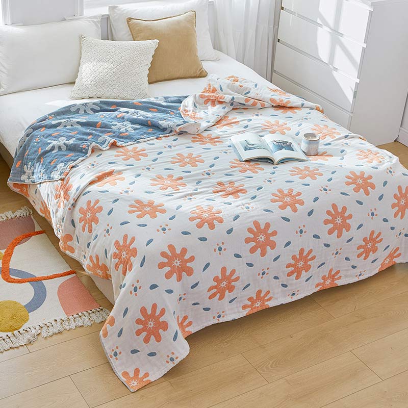 Cute Flowers Cotton Breathable Reversible Quilt