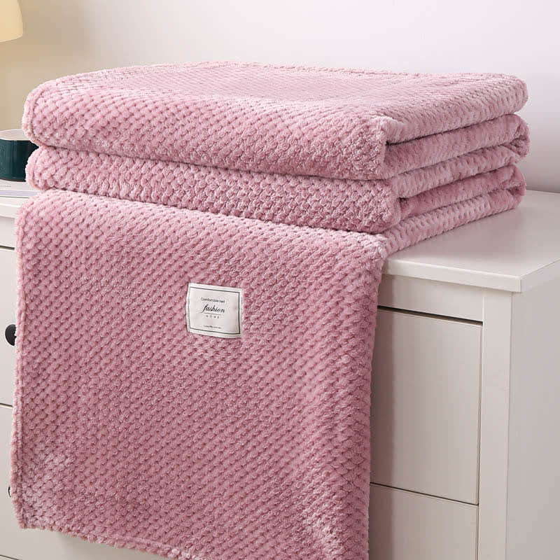 Modern Lightweight Soft Throw Blanket