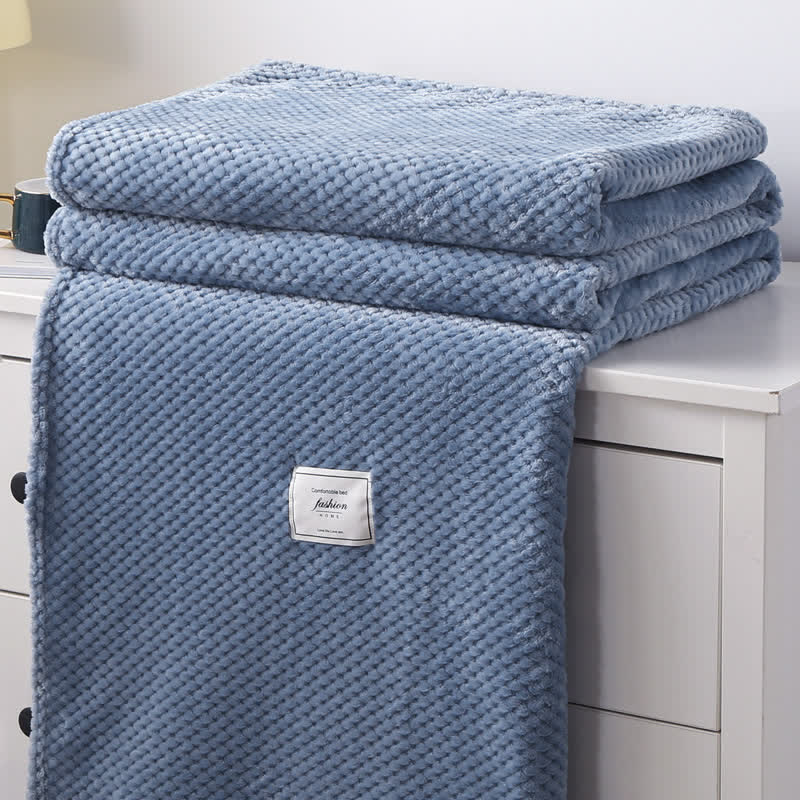 Modern Lightweight Soft Throw Blanket