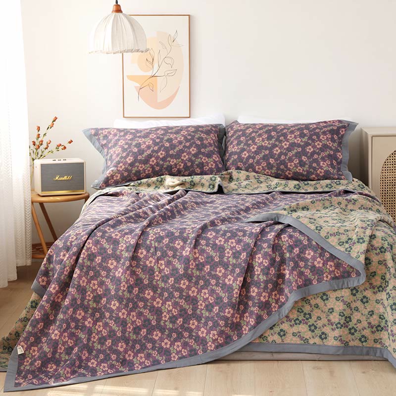 Floral Jacquard Cotton Gauze Reversible Quilt