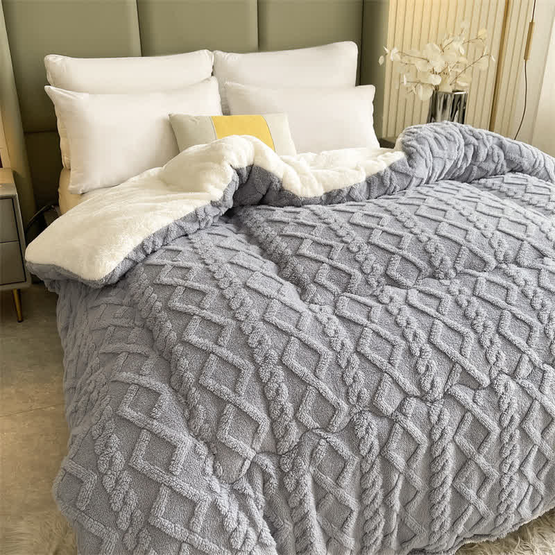 Jacquard Solid Color Comfy Fluffy Blanket